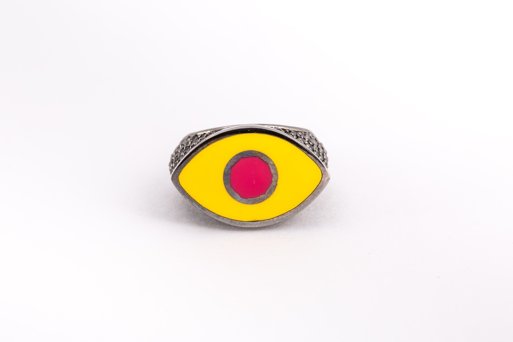 Crazy Eyes Ring