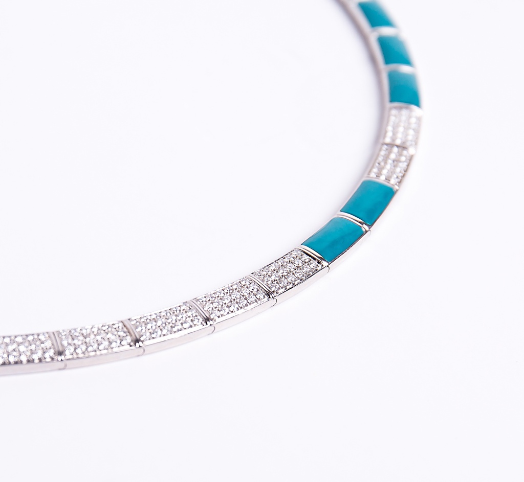 Letters & Lines Collier