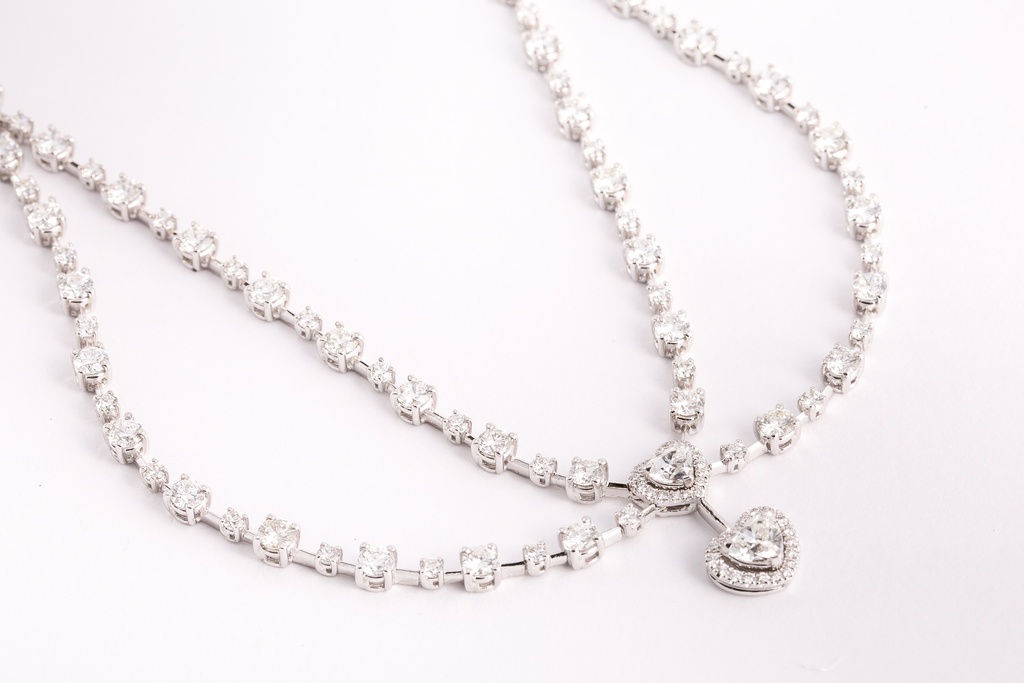 Diamond Hearts Necklace 