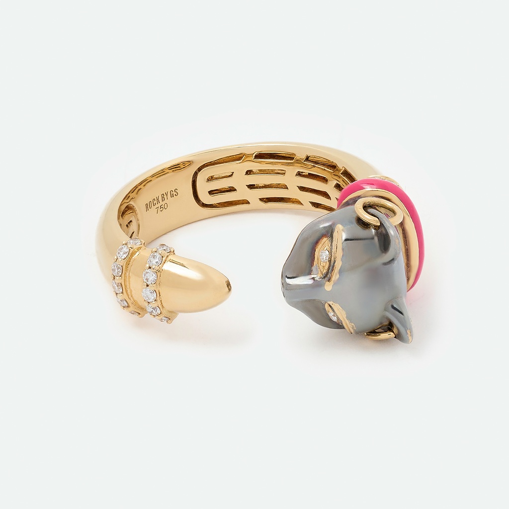 The Bastet Ring