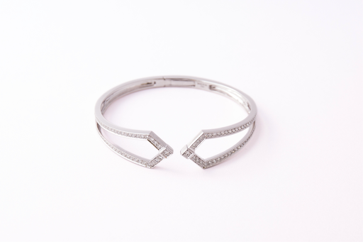 [BNG01121] Lotus Bangle